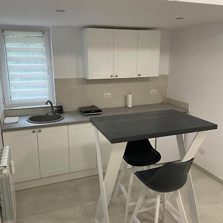 Marasesti Studio Suceava Luaran gambar